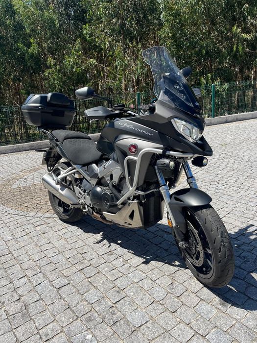 Honda  crossrunner 800X