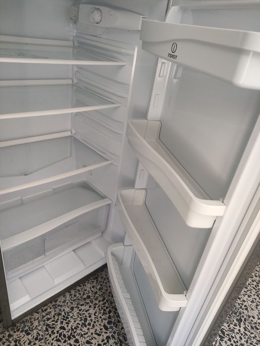 Frigorífico Indesit