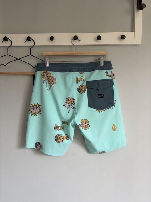 Volcom Stoneys Kooks 32 boardshorty kąpielowe surfing NOWE z metką Hemp 4-Way Stretch