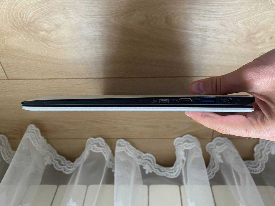 Ноутбук сенсорний Medion E3223 MD62437 (Pentium N5030, 8Gb, SSD 128Gb)