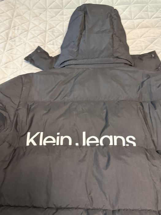 Пальто-пуховик розмір S/M Calvin Klein