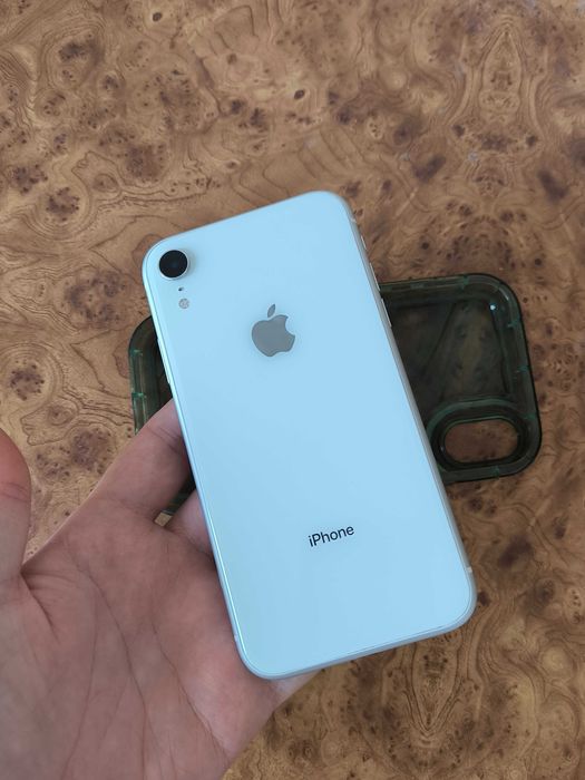 iPhone XR 64 ГБ білий