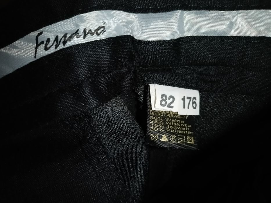 Garnitur męski grafitowy Ferrano 176/46(92)/82
