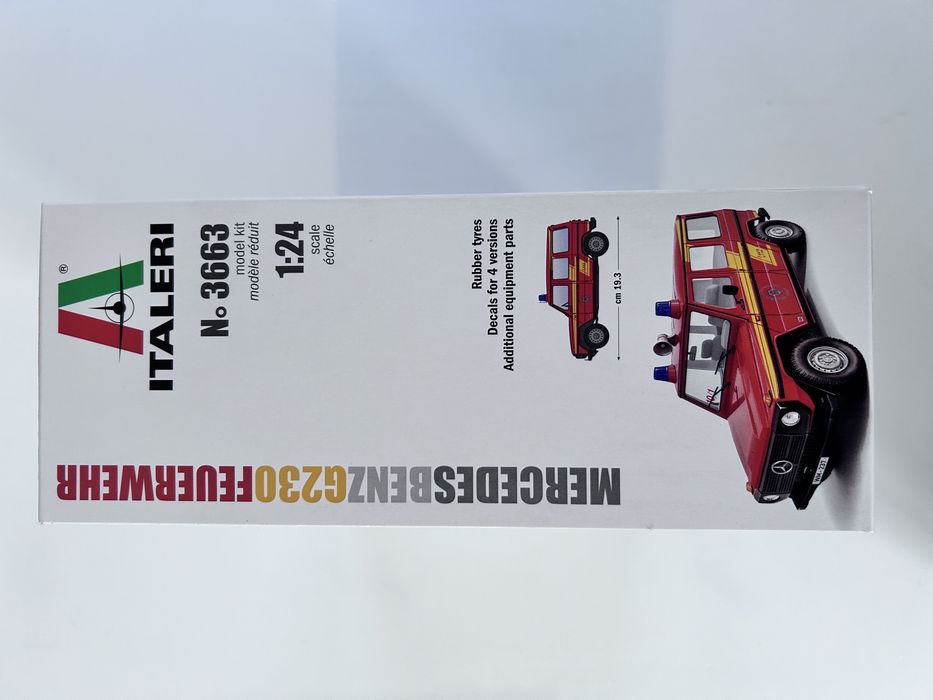 Samochód Straż pożarna Mercedes Benz G230 model Italeri 3663