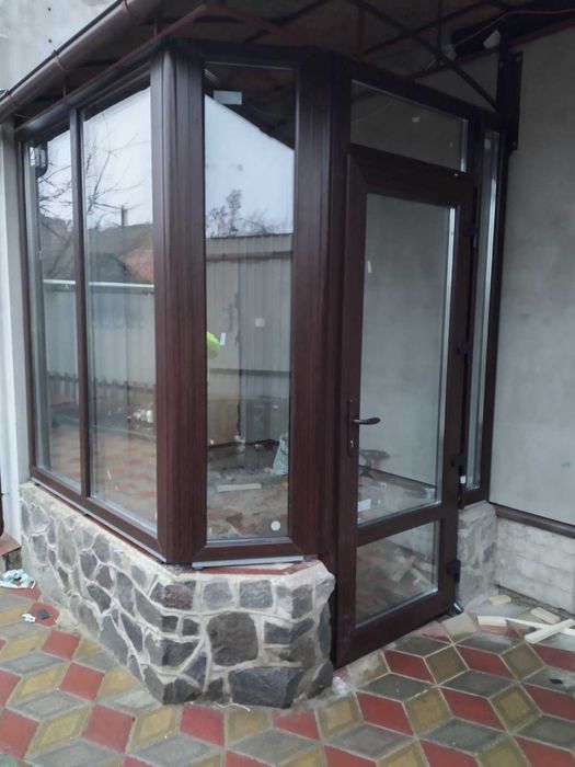 єВідновлення. Вікна, балкони Двері жалюзі