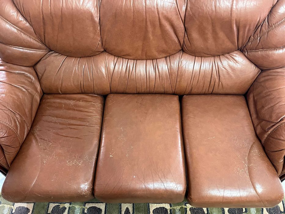 Sofá Cama de pele