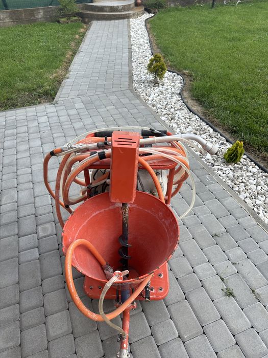 Штукатурна станція з двома моторами