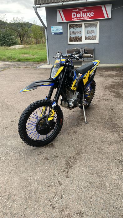 Продам кові Advance 300