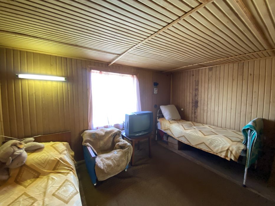 Продам дивовижну дачу біля водойми