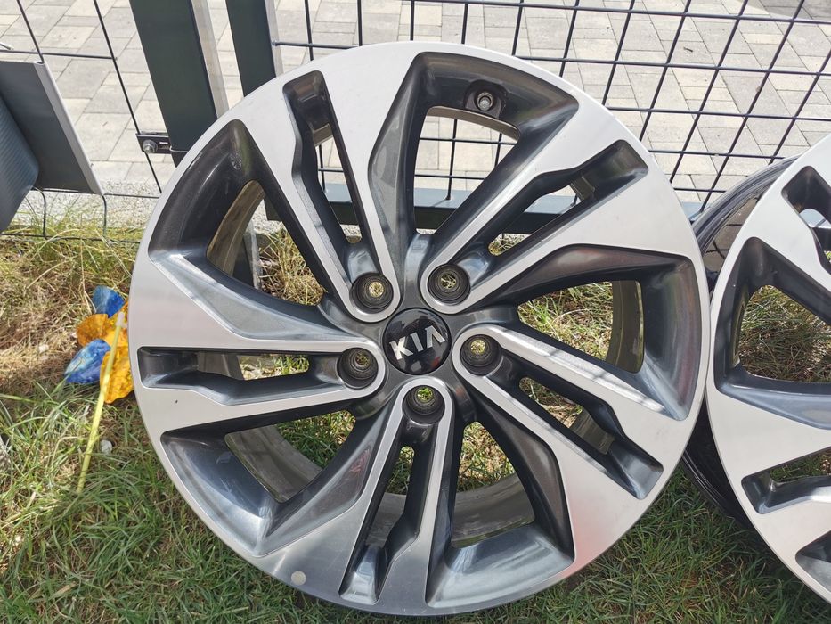 Alufelgi 18 5x114.3 Kia CZUJNIKI CIŚNIENIA