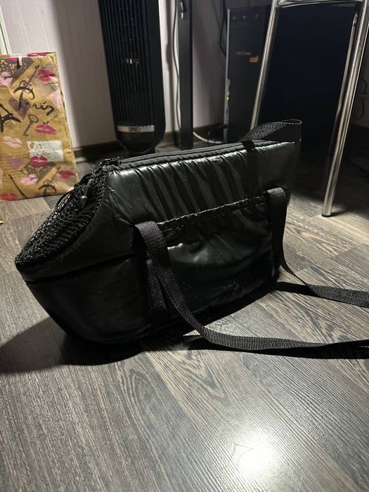 Переноска для маленьких собак