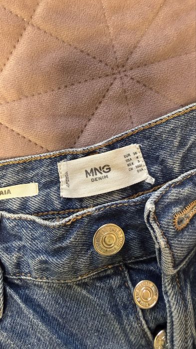 Джинси MANGO 36 розмір.
