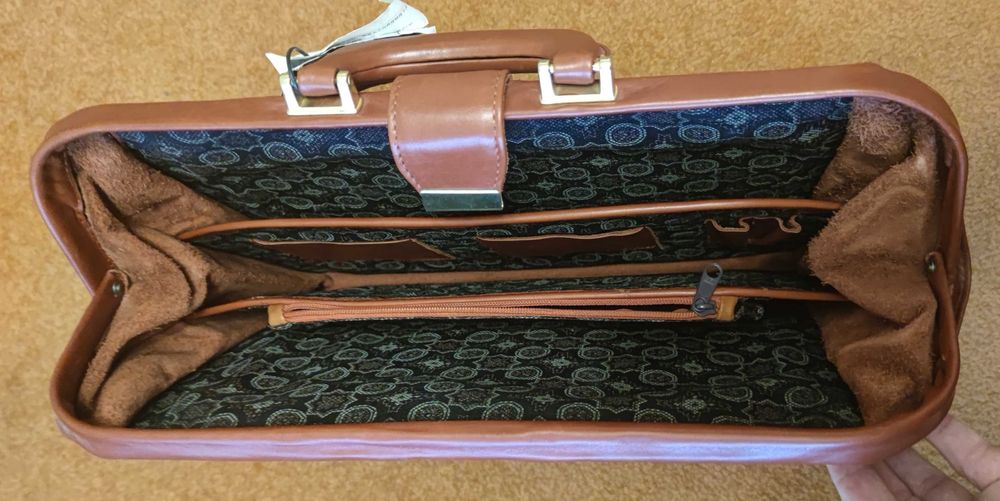 Skórzana teczka, aktówka firmy Lamato