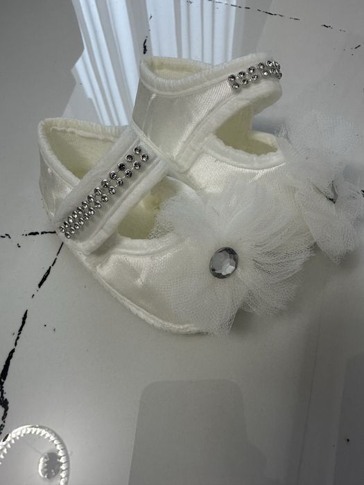 Плаття на хрестини