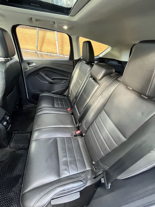 Продам Ford  Escape 2л