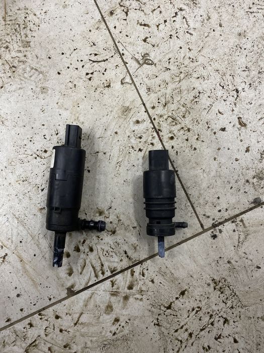 Silniczek pompka pompa spryskiwaczy szyby reflektorow bmw e46