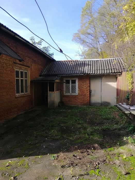 Продам будинок .