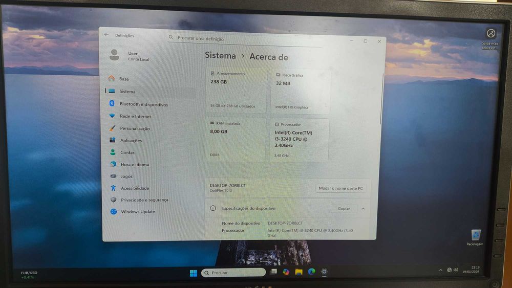 Computador de  secretária Dell i3 SSD