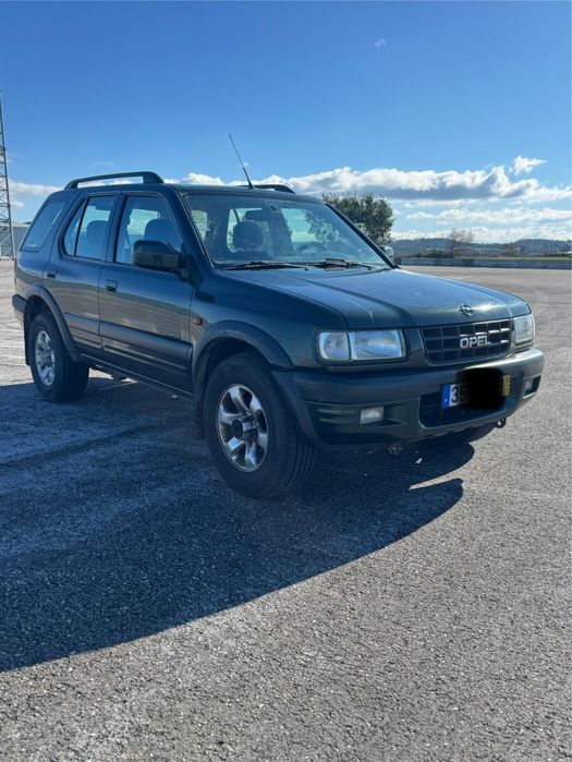 Opel Frontera B  - ano 2000