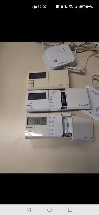 SALUS Controls sterownik temperatury