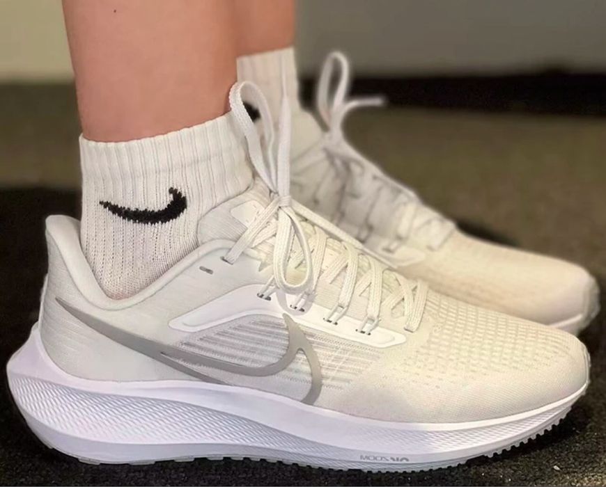 Кросівки Nike Air Zoom Pegasus 39