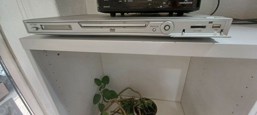 Leitor dvd denver como novo