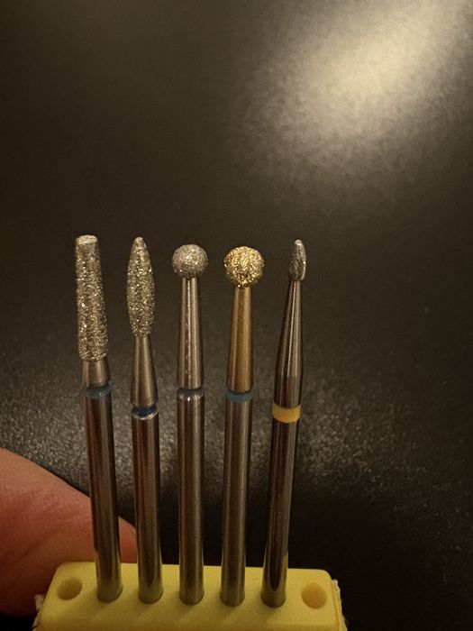 Frezy do opracowania skórek