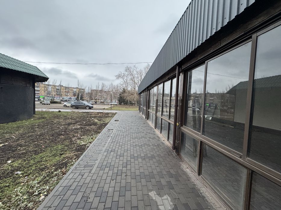 Оренда торгівельного приміщення 40 м.кв, під маназин, послуги, кафе.