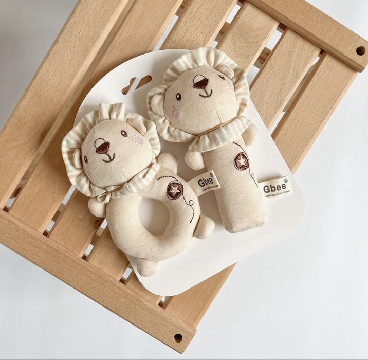 Брязкальця/іграшки для немовлят