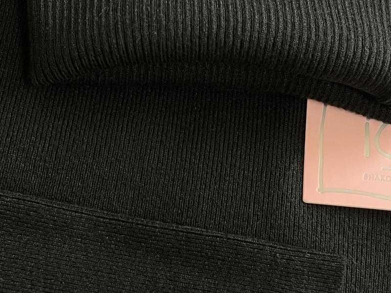 Облягаюча,ефектна сукня-гольф у мікро рубчик, віскоза, вовна,на XXS-M