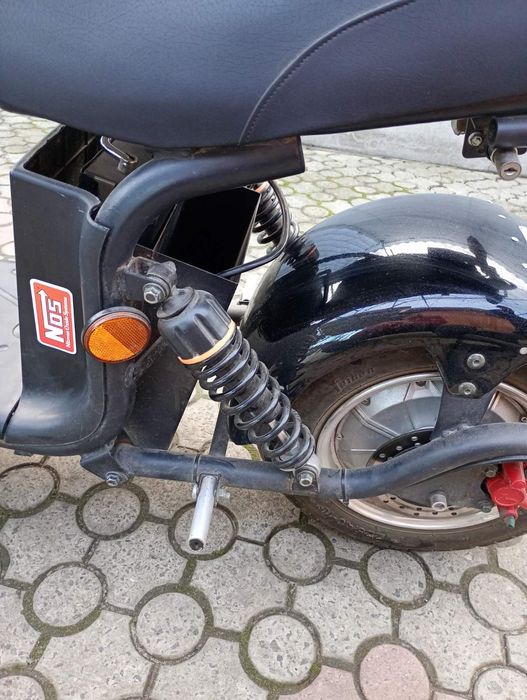 Електроскутер в гарному стані. Майже новий