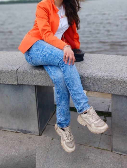 Оранжевый Пиджак