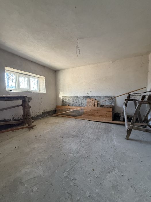 Продаж будинку с. Лоєва Надвірнянський р-н