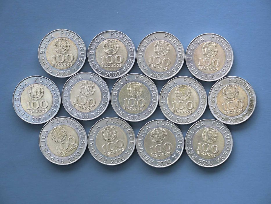 Lote de 13 Moedas 100 Escudos 2000