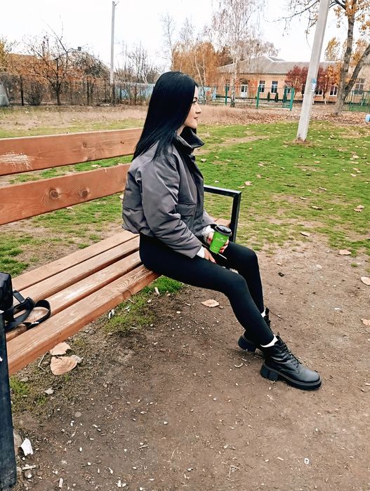 Осіння вкорочена куртка Staff