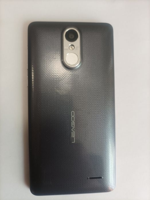 Продам LEAGOO M5