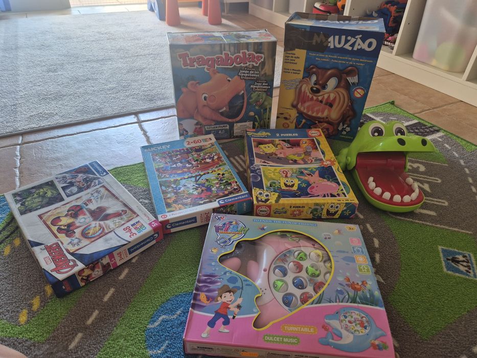 Brinquedos criança