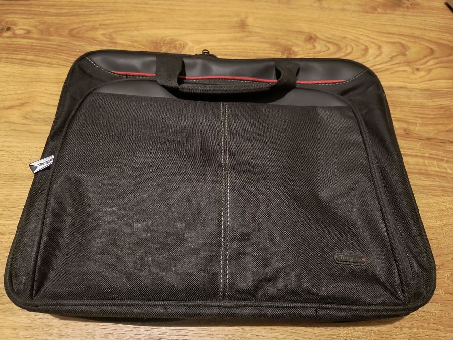 Inspiron 15 3576 (i5-8gen, 16 GB RAM, FH) - używany w świetnym stanie