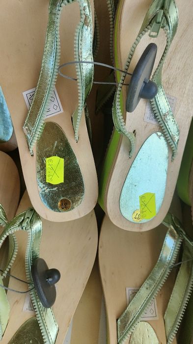Chinelos dedo novos vários números