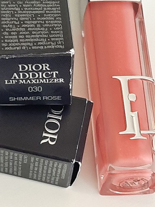 Nowy Dior błyszczyk powiększający usta  oryginalny I pelnowymiarowy