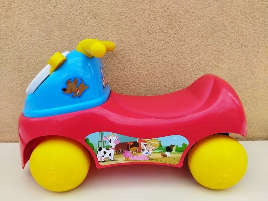 Fisher-Price Little People Jeździk Ze Zwierzątkami