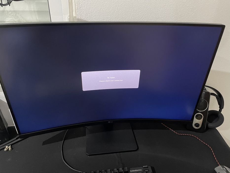 Monitor Lg 32” curvo