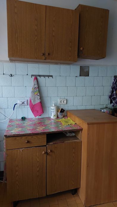 Гуртожиток 2 кімнати на  Молодіжному