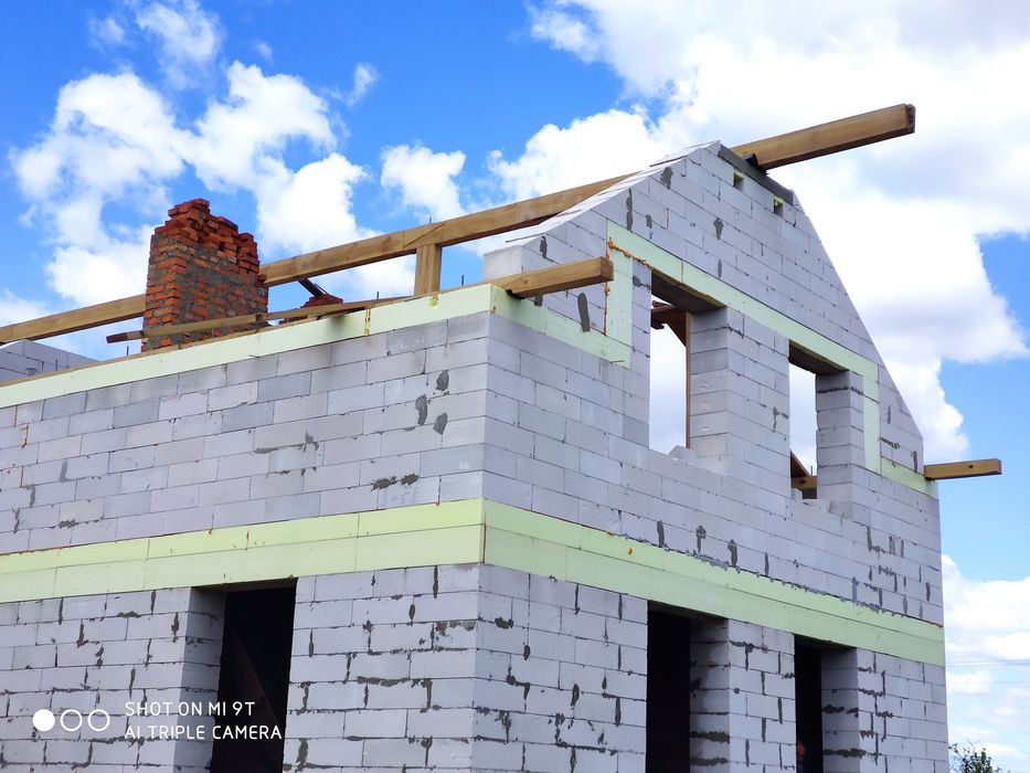 Кладка мурування стін з цегли піноблоку газоблоку стяжки полу демонтаж