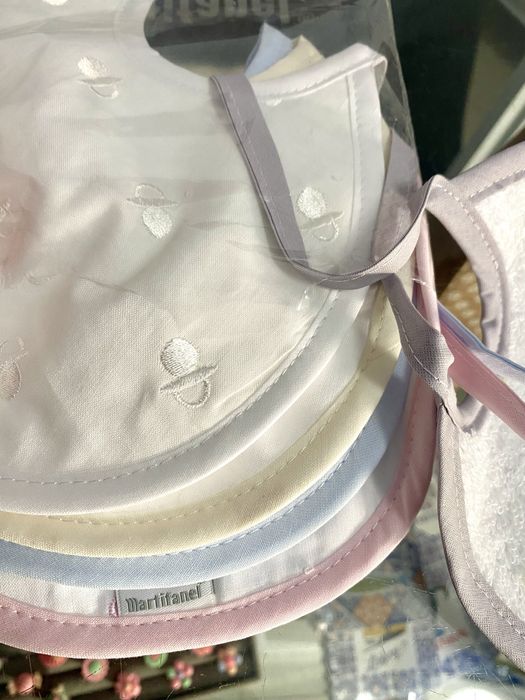 Babete para bebé - 100% algodão (novo)