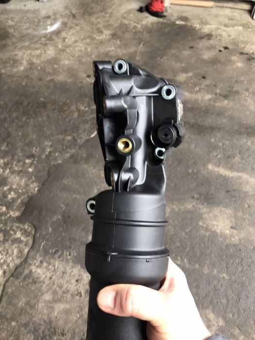 Корпус масляного фильтра VW Passat 2.5 usa америка b7 Б7 фильтр