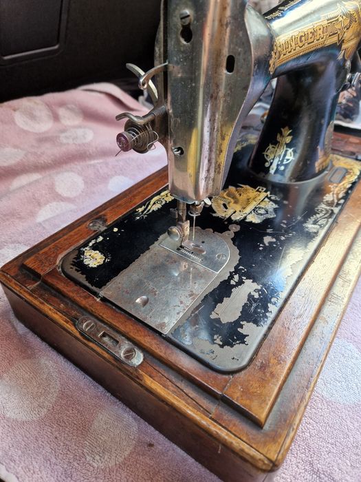 Maszyna do szycia Singer (sprawna,zabytek)