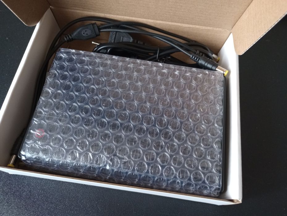 UPC DC1018L ДБЖ ИБП + Аккумуляторы для роутера