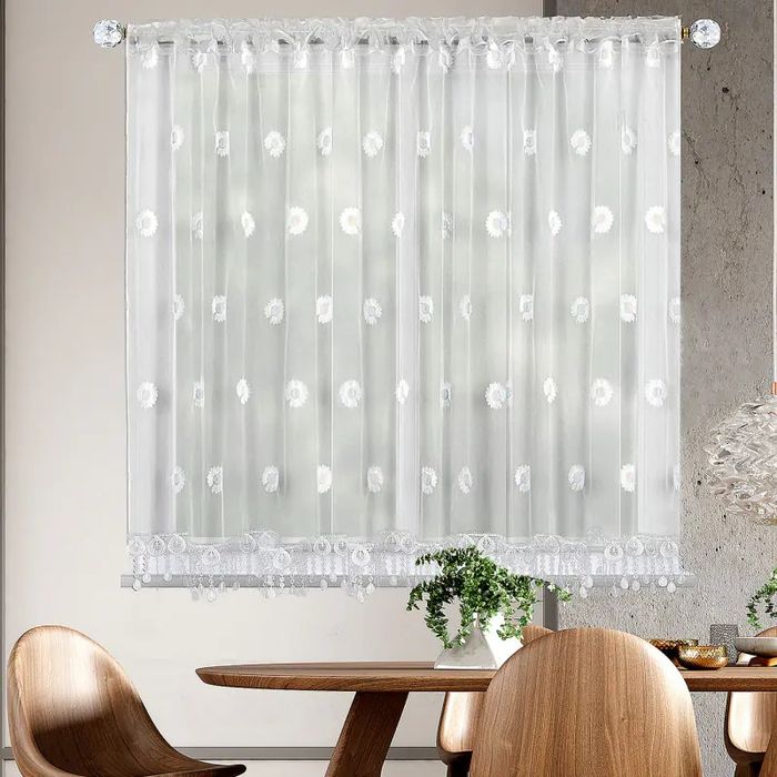 Firana 150x300 w białe kwiaty z gipiurą