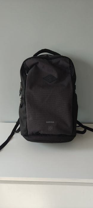Quechua plecak turystyczny 30 L szary grafit
